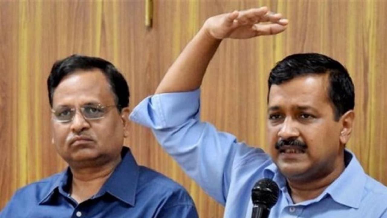 AAP rides high on CBI's clean chit to Arvind Kejriwal against Kapil Mishra's complaint