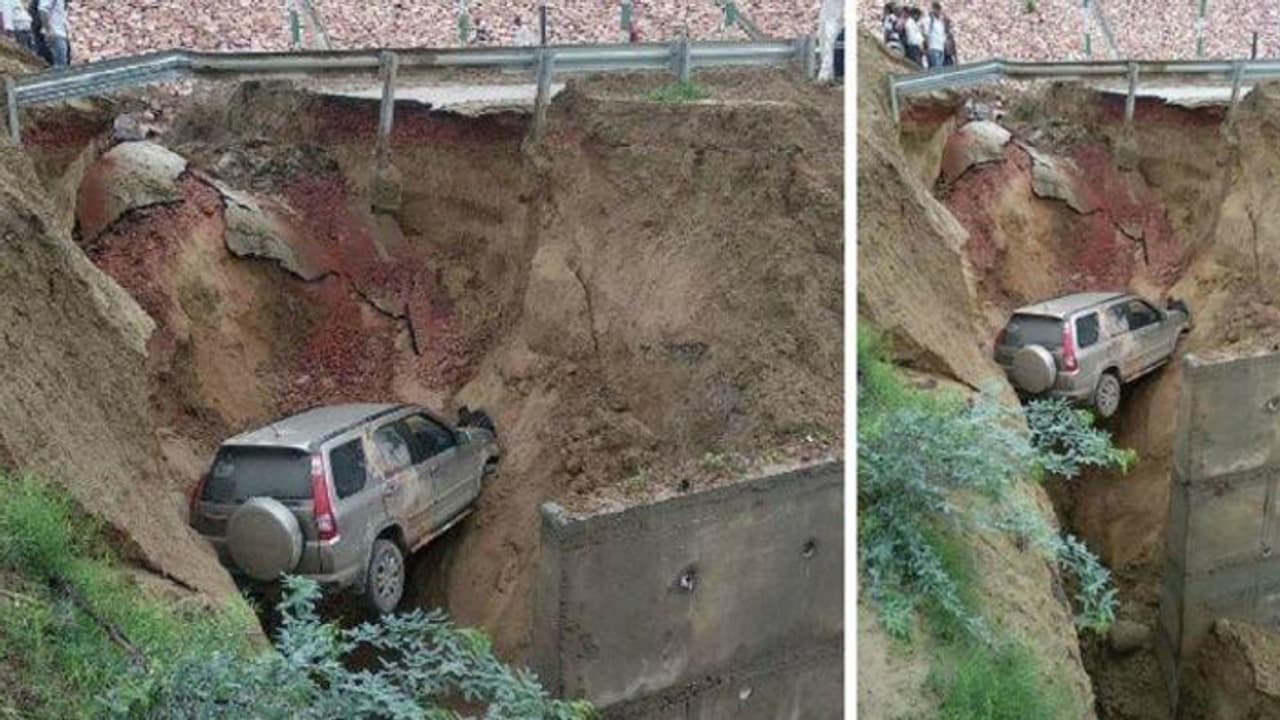 గూగుల్ హ్యాండిచ్చింది.. కారు లోయలోపడింది గూగుల్ హ్యాండిచ్చింది.. కారు లోయలోపడింది