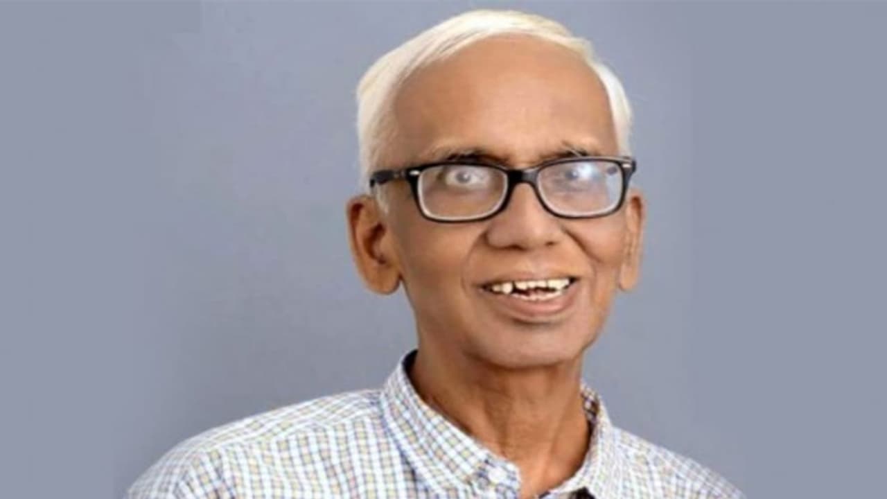 സിപിഎം നേതാവ് പ്രൊഫ. എം മുരളീധരൻ അന്തരിച്ചു സിപിഎം നേതാവ് പ്രൊഫ. എം മുരളീധരൻ അന്തരിച്ചു