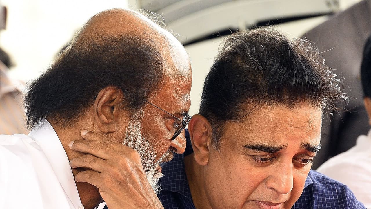 ’தீராத வன்மத்தில் கமல்... ஏமாந்துடாதீங்க தலைவா...’ரஜினிக்கு ரசிகர்கள் வேண்டுகோள்..!