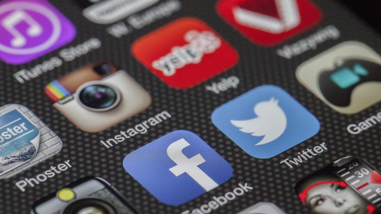 After SC's 'surveillance' remark, govt scraps social media hub notification