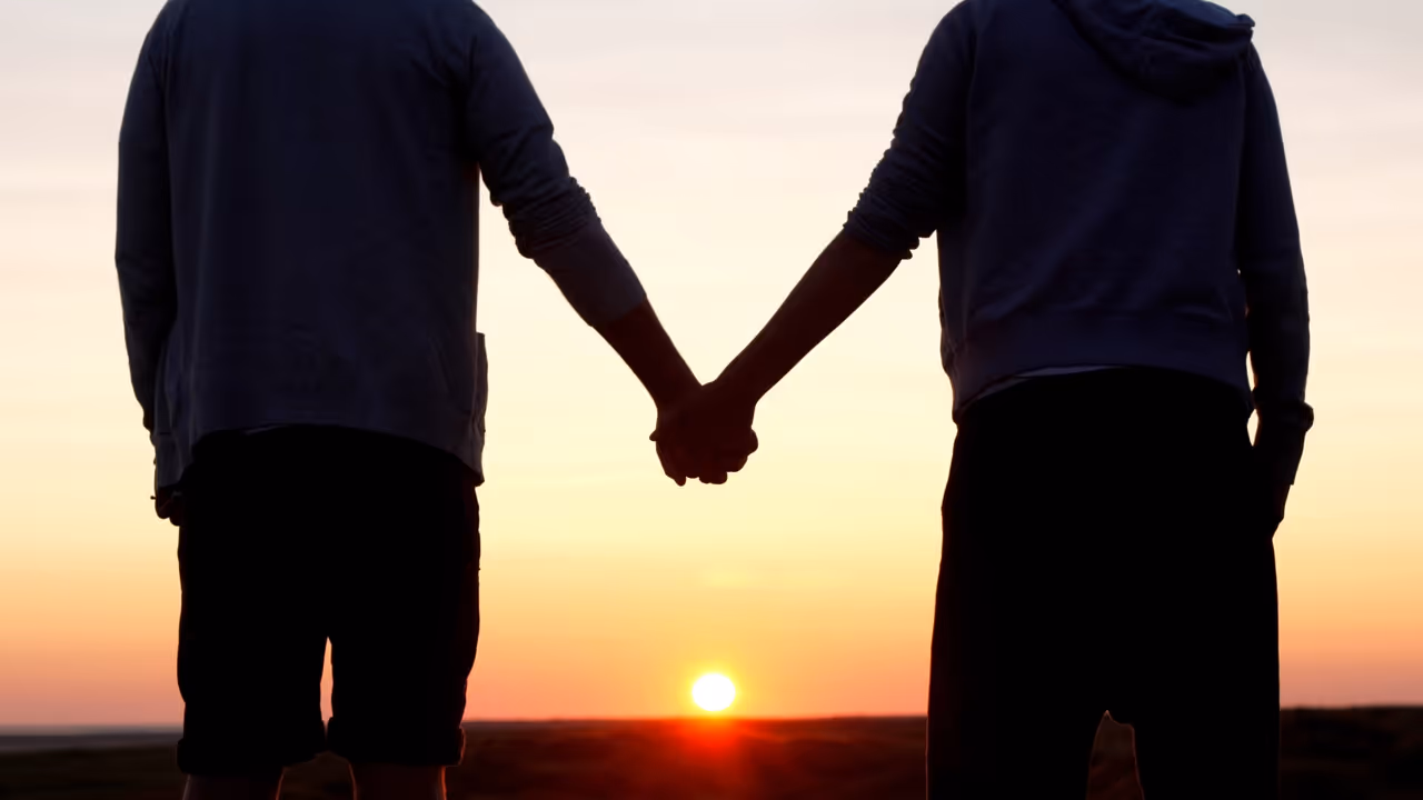 കാല് നൂറ്റാണ്ടായി ഭര്ത്താവ് തന്നോട് സംസാരിക്കുന്നില്ലെന്ന പരാതിയുമായി വീട്ടമ്മ കാല് നൂറ്റാണ്ടായി ഭര്ത്താവ് തന്നോട് സംസാരിക്കുന്നില്ലെന്ന പരാതിയുമായി വീട്ടമ്മ