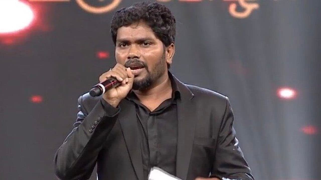 நன்றி மறந்தாரா இயக்குநர் பா.ரஞ்சித்..? ஆத்திரத்தில் ரஜினி ரசிகர்கள்..! நன்றி மறந்தாரா இயக்குநர் பா.ரஞ்சித்..? ஆத்திரத்தில் ரஜினி ரசிகர்கள்..!