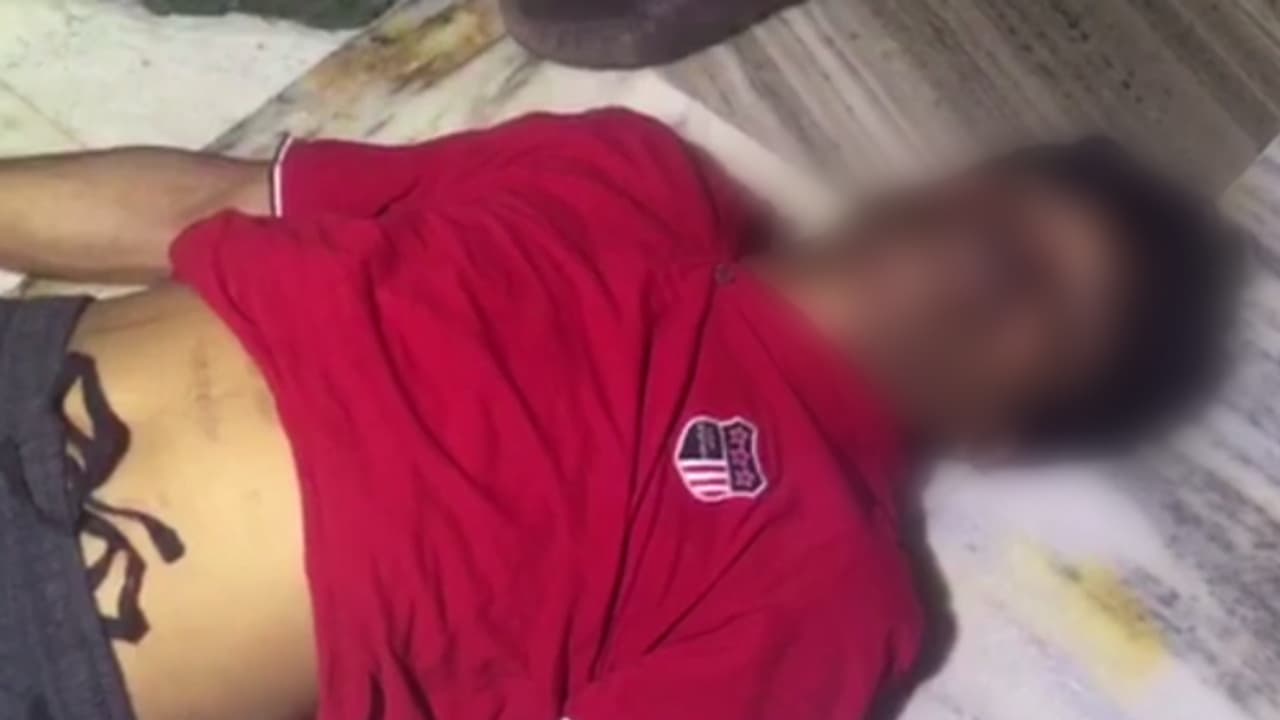 ఫిల్మ్ నగర్ లో ఘటన: నోట్లో హిట్ కొట్టి భర్తను చంపేసిన దేవిక (వీడియో)