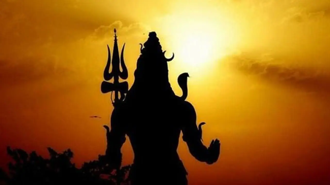 সোমবার মহাদেবকে সন্তুষ্ট করুন, কাটিয়ে উঠুন জীবনের জটিলতর সমস্যা সোমবার মহাদেবকে সন্তুষ্ট করুন, কাটিয়ে উঠুন জীবনের জটিলতর সমস্যা