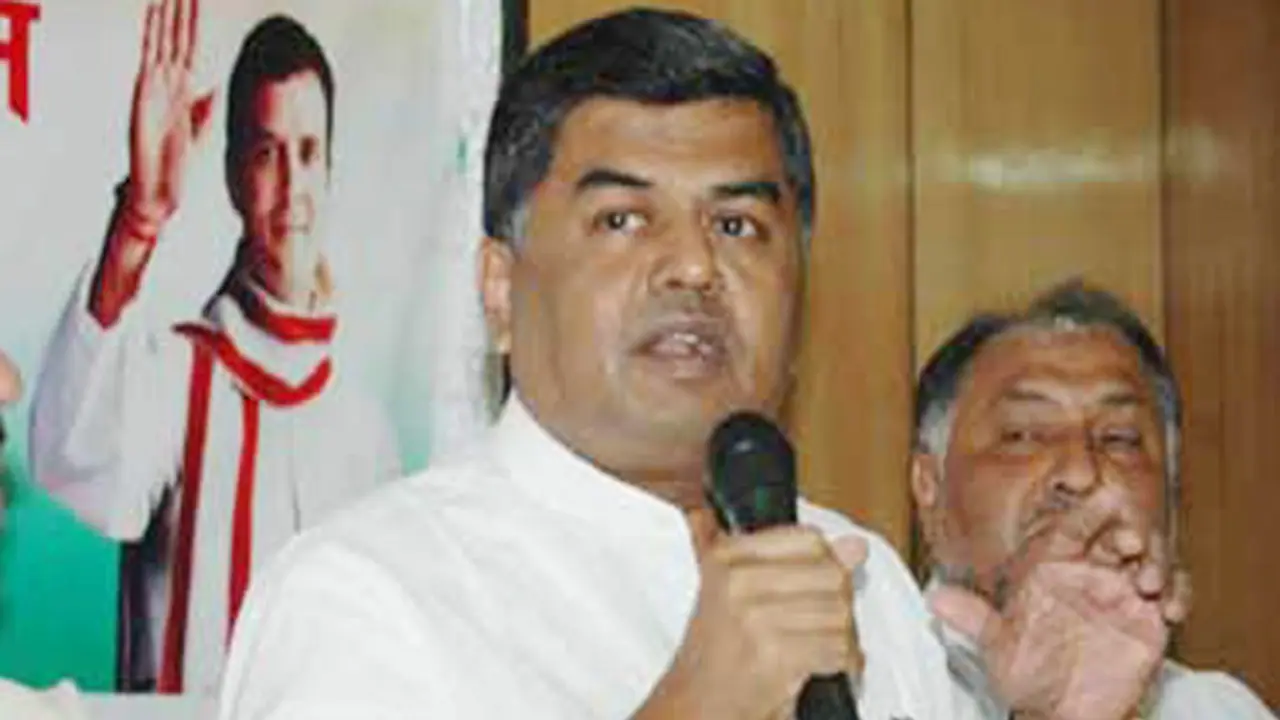 Uttara Kannada: ಬಿಜೆಪಿಯಿಂದ ದೇಶಪ್ರೇಮದ ಸರ್ಟಿಫಿಕೇಟ್ ಬೇಡ: ಬಿ.ಕೆ.ಹರಿಪ್ರಸಾದ್