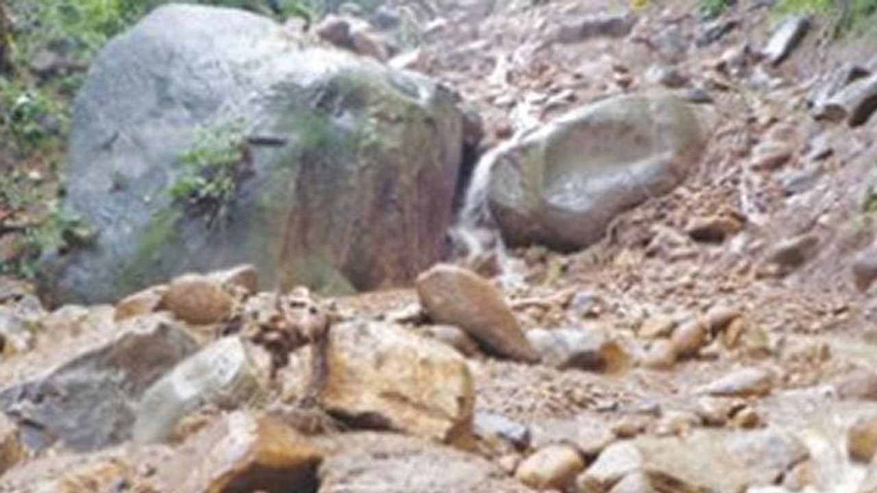 పెరూలో విగిరిపడిన కొండచరియలు.. 36 మంది మృతి.. పెరూలో విగిరిపడిన కొండచరియలు.. 36 మంది మృతి..