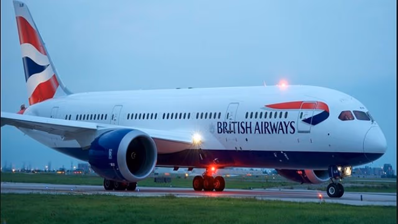 British Airways cabin crew throws 3 year old Indian baby and his family from flight