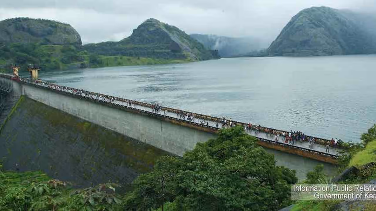 ഇടുക്കിയിൽ ജലനിരപ്പ് 2335.86 അടി; മറ്റ് അണക്കെട്ടുകളിൽ ഇങ്ങനെ ഇടുക്കിയിൽ ജലനിരപ്പ് 2335.86 അടി; മറ്റ് അണക്കെട്ടുകളിൽ ഇങ്ങനെ