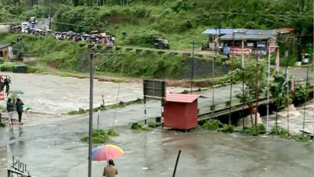 40 കോടിയുണ്ട്, ചെറുതോണിയില് പുതിയ പാലം വരും, വൈകാതെ 40 കോടിയുണ്ട്, ചെറുതോണിയില് പുതിയ പാലം വരും, വൈകാതെ