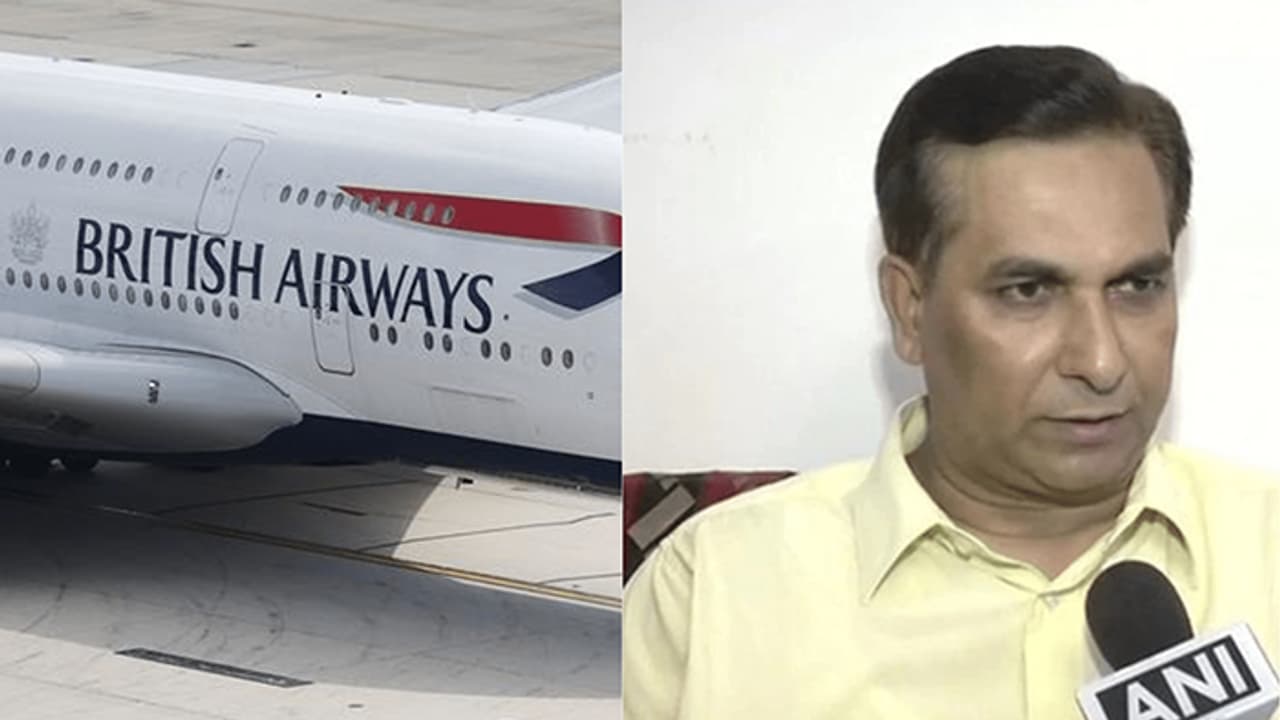 മൂന്നുവയസ്സുള്ള കുഞ്ഞ് കരഞ്ഞു; ഇന്ത്യൻ നയതന്ത്രജ്ഞന്റെ കുടുംബത്തെ വിമാനത്തിൽ നിന്നും ഇറക്കിവിട്ടു മൂന്നുവയസ്സുള്ള കുഞ്ഞ് കരഞ്ഞു; ഇന്ത്യൻ നയതന്ത്രജ്ഞന്റെ കുടുംബത്തെ വിമാനത്തിൽ നിന്നും ഇറക്കിവിട്ടു