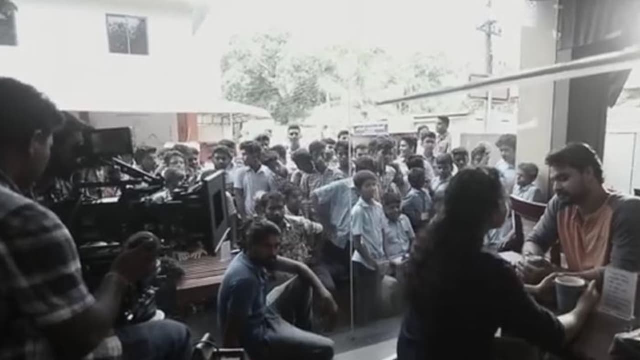 ടൊവിനോയുടെ മറഡോണ മേയ്ക്കിംഗ് വീഡിയോ ടൊവിനോയുടെ മറഡോണ മേയ്ക്കിംഗ് വീഡിയോ