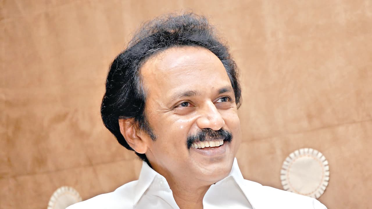 ഡിഎംകെയെ സ്റ്റാലിന് നയിക്കണമെന്ന് നേതാക്കള് ഡിഎംകെയെ സ്റ്റാലിന് നയിക്കണമെന്ന് നേതാക്കള്