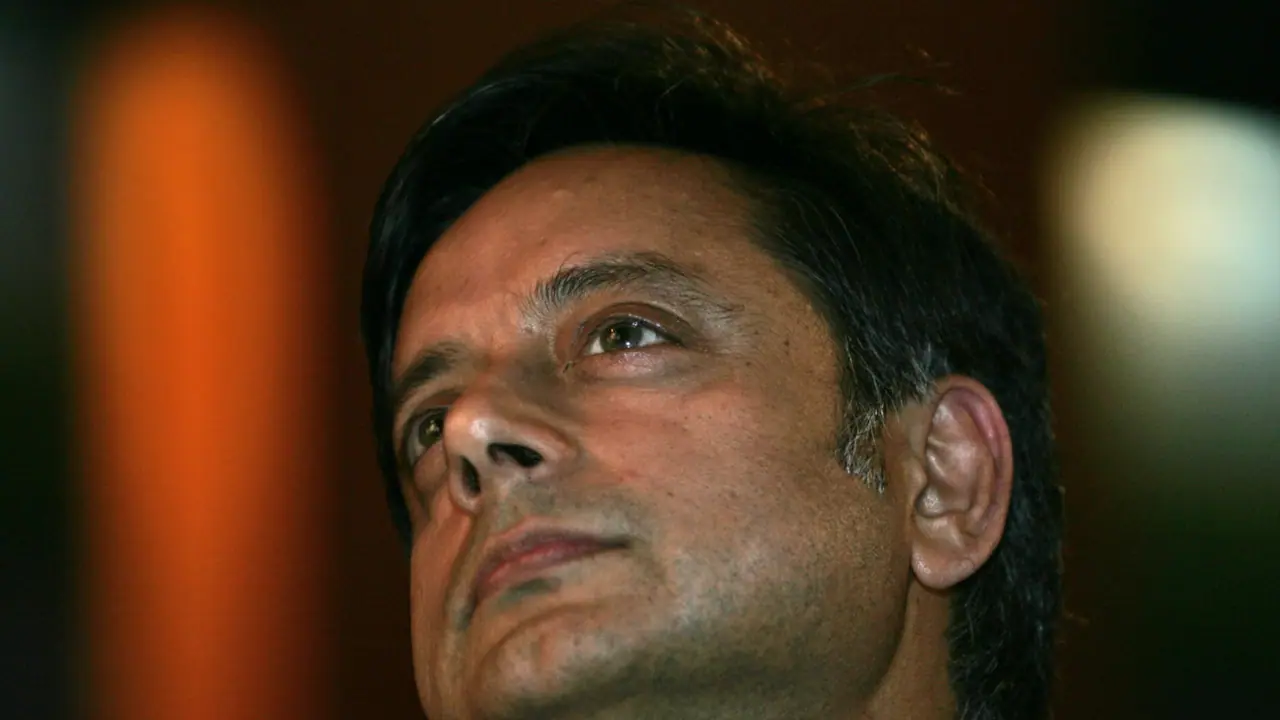 'ಸಮೀಕ್ಷೆ ಸರಿಯಿಲ್ಲ, ಮತದಾರರು ಭಯಬಿದ್ದು ಸುಳ್ಳು ಹೇಳಿದ್ದಾರೆ' 'ಸಮೀಕ್ಷೆ ಸರಿಯಿಲ್ಲ, ಮತದಾರರು ಭಯಬಿದ್ದು ಸುಳ್ಳು ಹೇಳಿದ್ದಾರೆ'