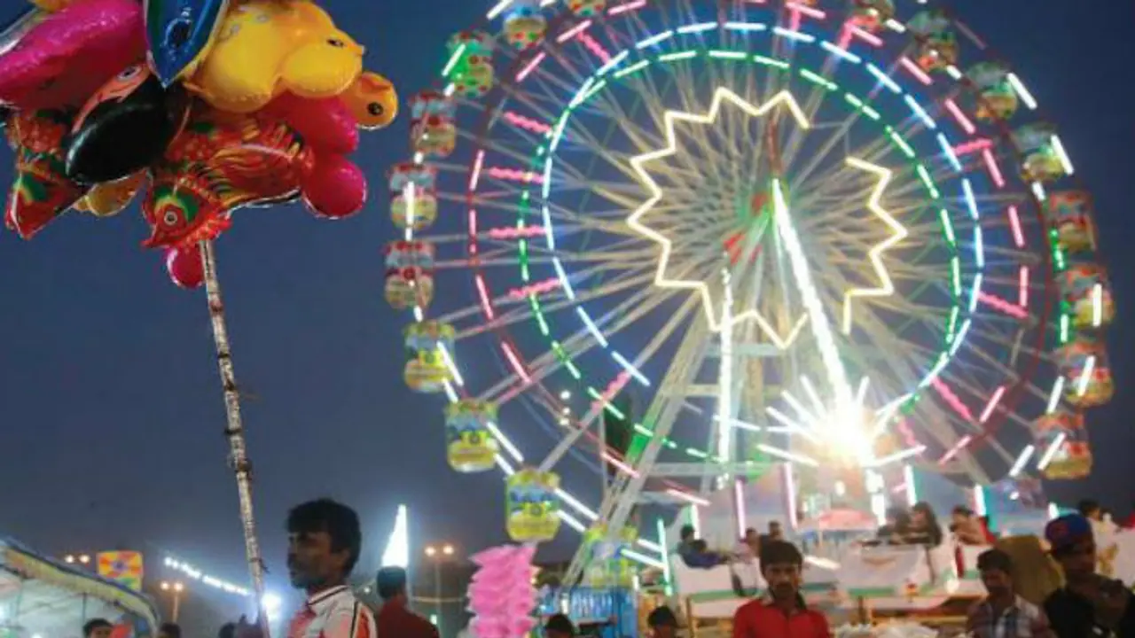 Kannauj HORROR! 13 year old girl’s scalp ripped off as hair gets stuck in ferris wheel Kannauj HORROR! 13 year old girl’s scalp ripped off as hair gets stuck in ferris wheel