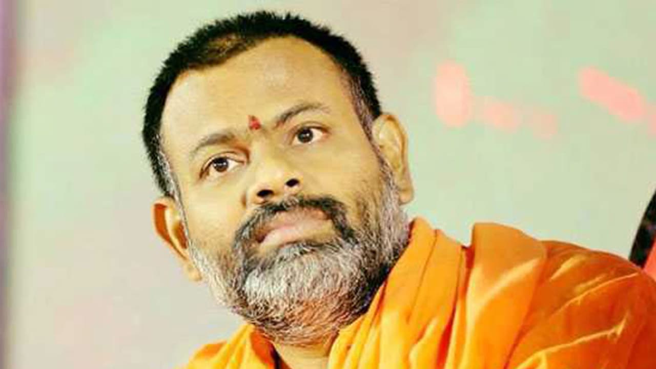 ఊరట: పరిపూర్ణానంద నగర బహిష్కరణపై హైకోర్టు స్టే ఊరట: పరిపూర్ణానంద నగర బహిష్కరణపై హైకోర్టు స్టే