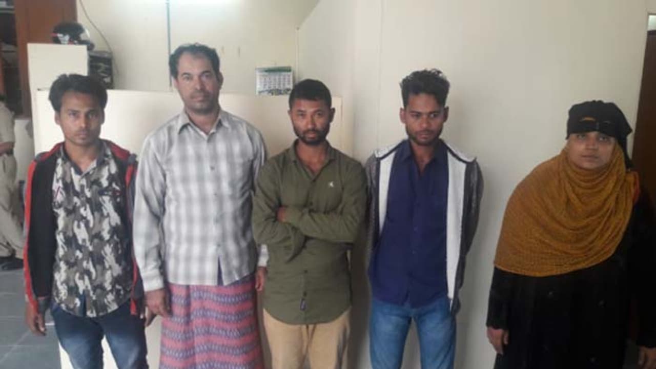 నలుగరు మయన్మార్ దేశస్థుల అరెస్ట్ నలుగరు మయన్మార్ దేశస్థుల అరెస్ట్