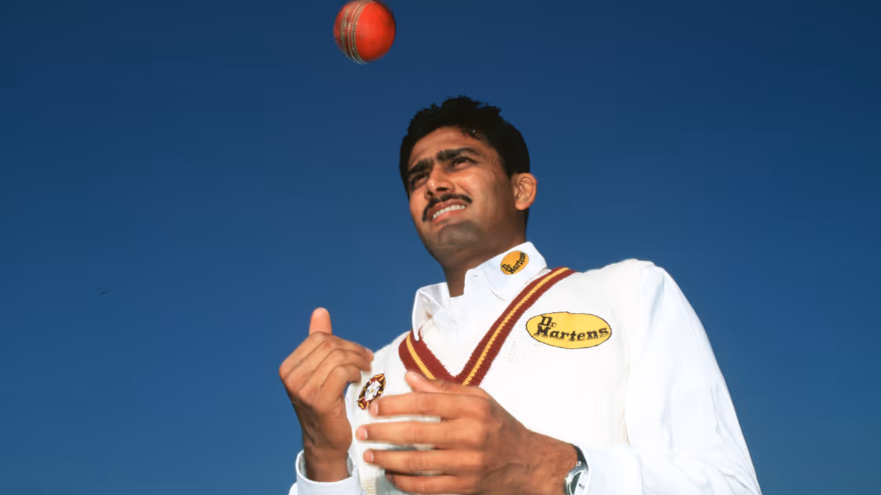 நான் பந்துவீசியதிலேயே மிகக்கடினமான பேட்ஸ்மேன் அவருதான்..! அனில் கும்ப்ளேவின் நேர்மையான தேர்வு நான் பந்துவீசியதிலேயே மிகக்கடினமான பேட்ஸ்மேன் அவருதான்..! அனில் கும்ப்ளேவின் நேர்மையான தேர்வு