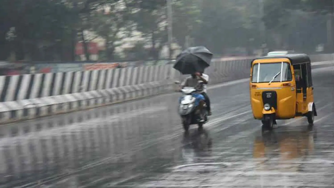 இந்த 10 மாவட்டங்களில் 3 மணிநேரத்தில் மழை பெய்ய வாய்ப்பு: வானிலை ஆய்வு மையம் தகவல்