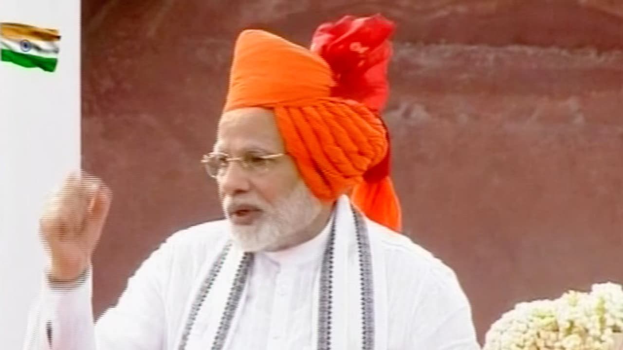 పేద ప్రజల కోసం ఆయుష్మాన్ పథకాన్ని ప్రారంభించిన ప్రధాని పేద ప్రజల కోసం ఆయుష్మాన్ పథకాన్ని ప్రారంభించిన ప్రధాని