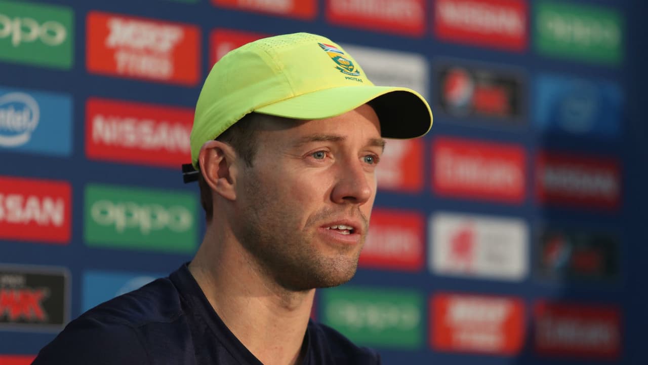 ഗില്ലും കോലിയുമൊന്നുമല്ല, ഐപിഎല്ലിലെ ഇഷ്ടതാരത്തെ തെരഞ്ഞെടുത്ത് എ ബി ഡിവില്ലിയേഴ്സ്