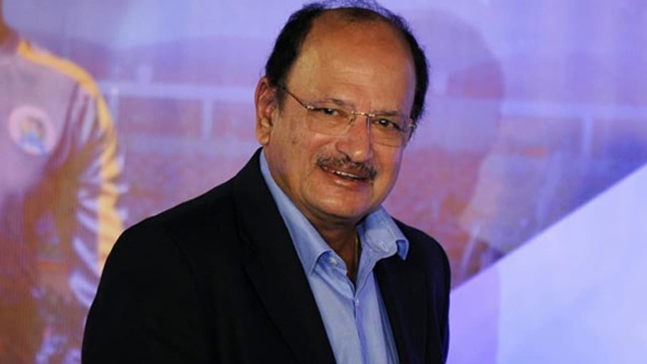 അജിത് വഡേക്കര് അന്തരിച്ചു അജിത് വഡേക്കര് അന്തരിച്ചു