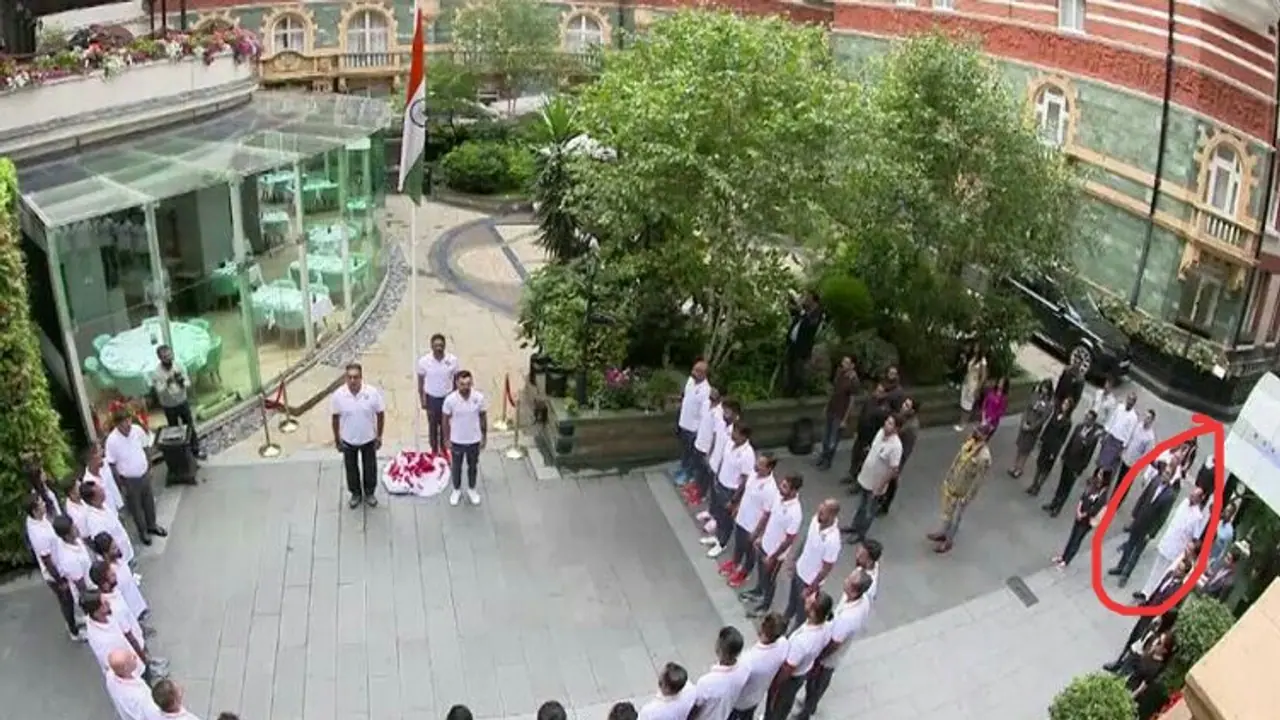 Independence Day: Look who paid Virat Kohli and Co a visit during flag hoisting ceremony in London