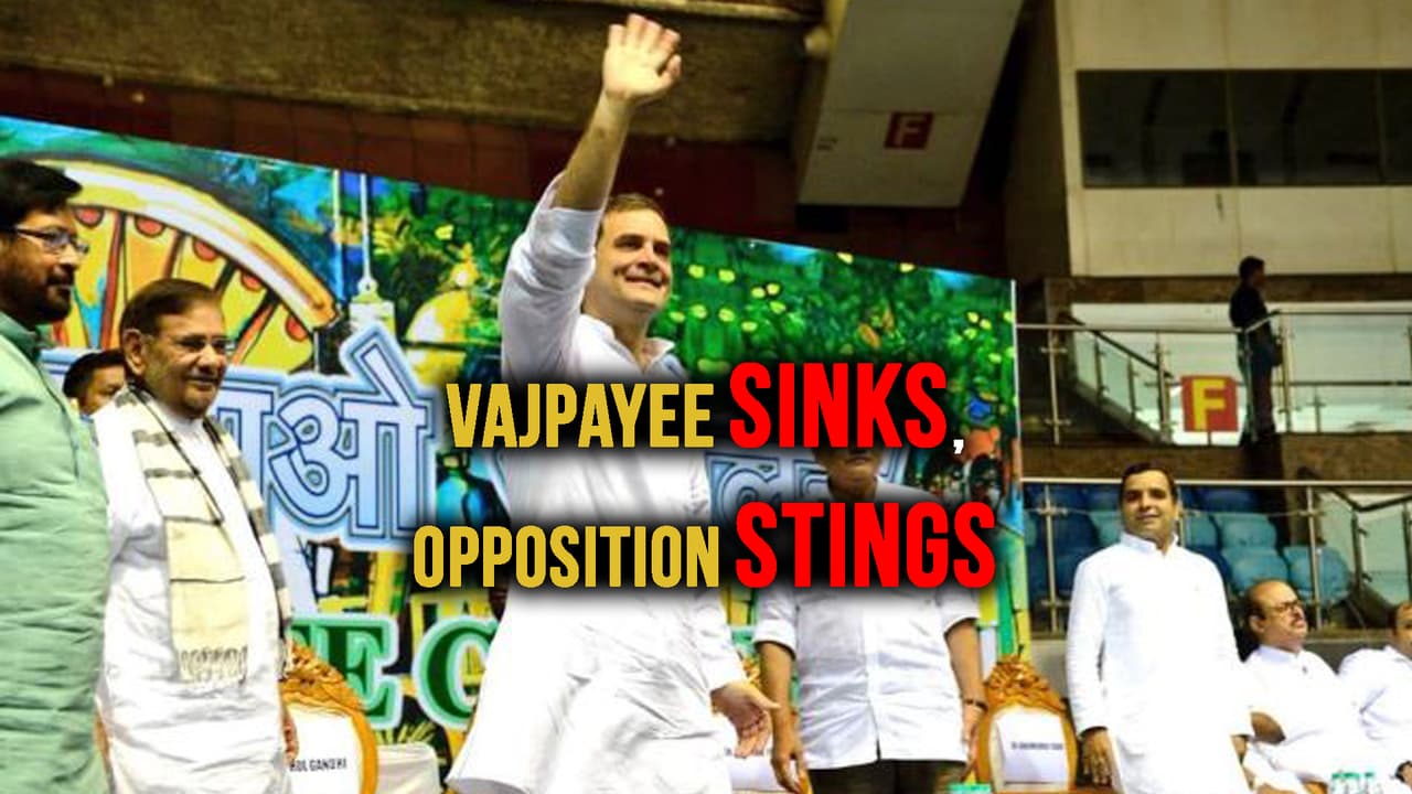 As Atal Bihari Vajpayee faded away, Rahul Gandhi and Co played petty politics at ‘Sanjhi Virasat’