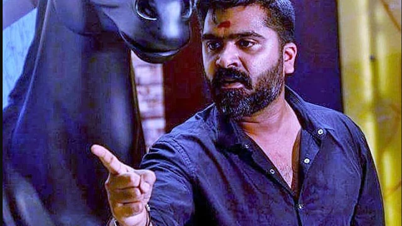 నయనతార ఫోటోలు నేను లీక్ చేయలేదు.. స్టార్ హీరో రెస్పాన్స్! నయనతార ఫోటోలు నేను లీక్ చేయలేదు.. స్టార్ హీరో రెస్పాన్స్!