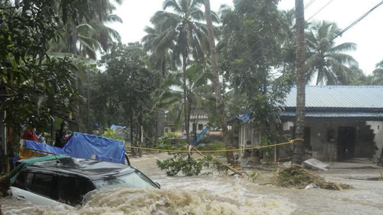 ಕೇರಳ ಸಂತ್ರಸ್ತರ ನೆರವಿಗೆ ಧಾವಿಸಿದ ಮರ್ಸಿಡಿಸ್ ಬೆಂಝ್