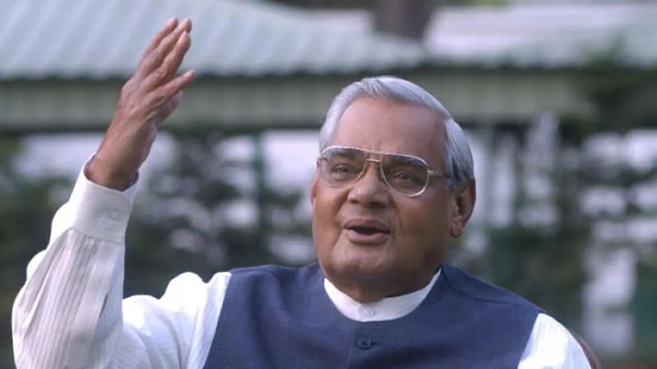 These 7 quotes by Atal Bihari Vajpayee prove he was a champion of wit and humour