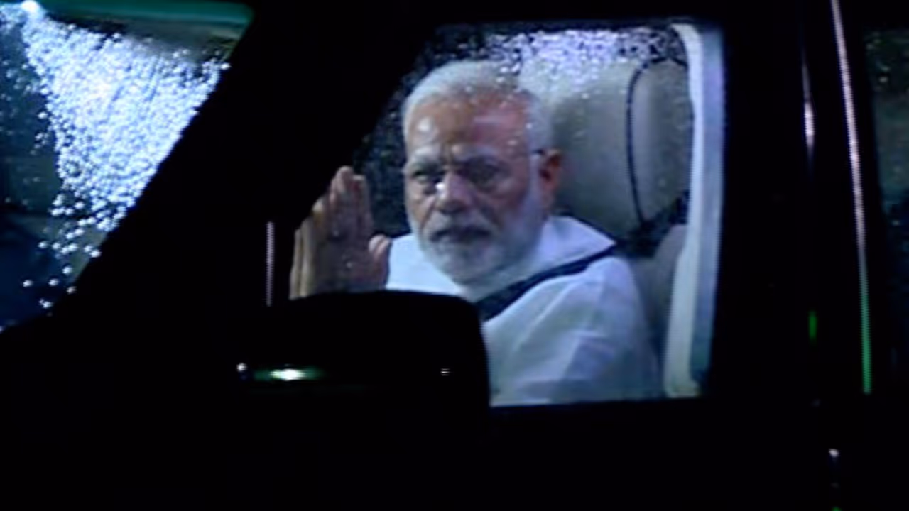 പ്രധാനമന്ത്രിയുടെ പ്രളയബാധിത മേഖല സന്ദര്ശനം രാവിലെ 6.45ന് ആരംഭിക്കും പ്രധാനമന്ത്രിയുടെ പ്രളയബാധിത മേഖല സന്ദര്ശനം രാവിലെ 6.45ന് ആരംഭിക്കും