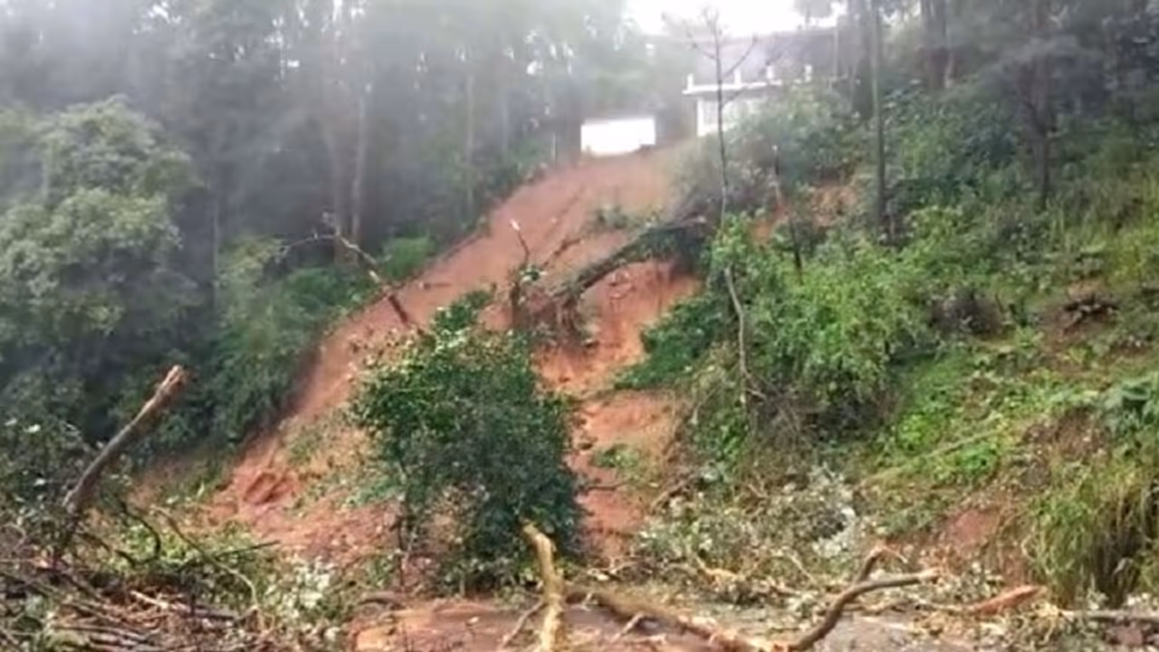 ಸುಬ್ರಹ್ಮಣ್ಯ ಮಾರ್ಗದ ಪ್ರಯಾಣಿಕರ ಗಮನಕ್ಕೆ ಸುಬ್ರಹ್ಮಣ್ಯ ಮಾರ್ಗದ ಪ್ರಯಾಣಿಕರ ಗಮನಕ್ಕೆ