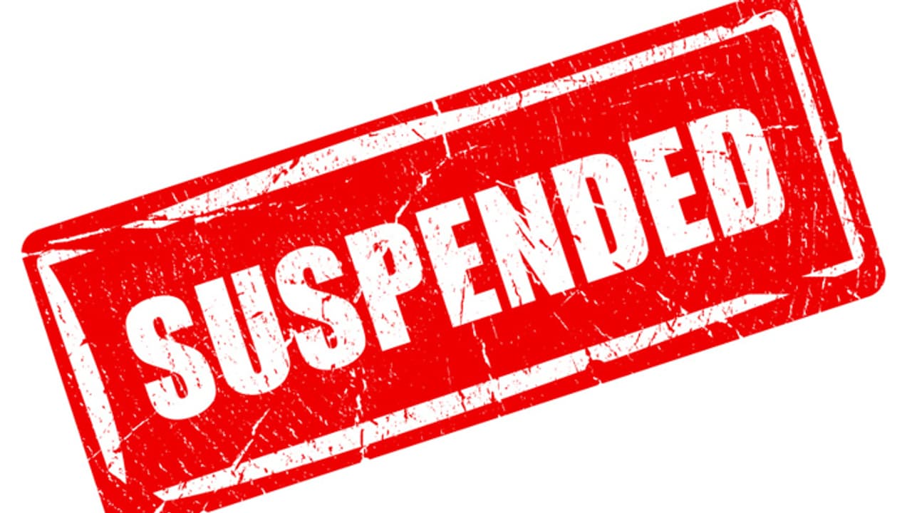 ಸರ್ಕಾರ ಅನಮತಿ ಇಲ್ಲದೆ ಟ್ಯಾಂಕ್ ತೆರವು, 21 ಜನ ಅಮಾನತು ಸರ್ಕಾರ ಅನಮತಿ ಇಲ್ಲದೆ ಟ್ಯಾಂಕ್ ತೆರವು, 21 ಜನ ಅಮಾನತು