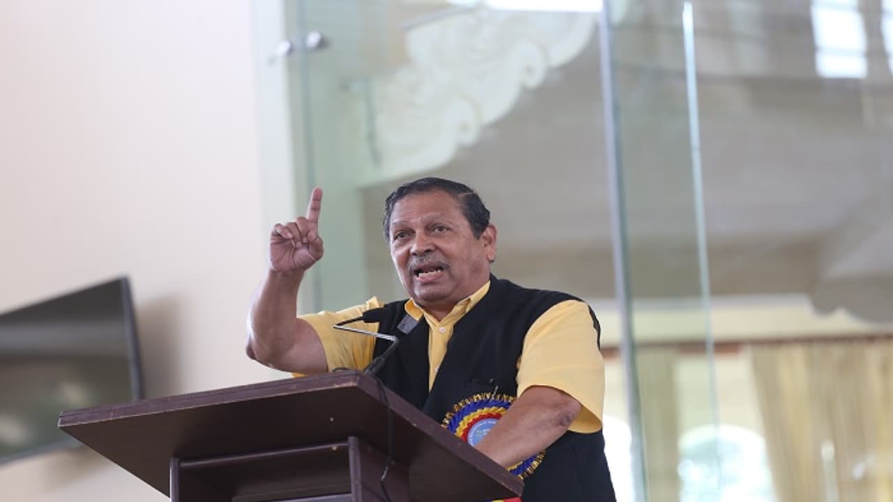 ಮಾಧ್ಯಮಗಳು ಮೌಲ್ಯಯುತವಾಗಲಿ: ಸಂತೋಷ್ ಹೆಗ್ಡೆ ಮಾಧ್ಯಮಗಳು ಮೌಲ್ಯಯುತವಾಗಲಿ: ಸಂತೋಷ್ ಹೆಗ್ಡೆ