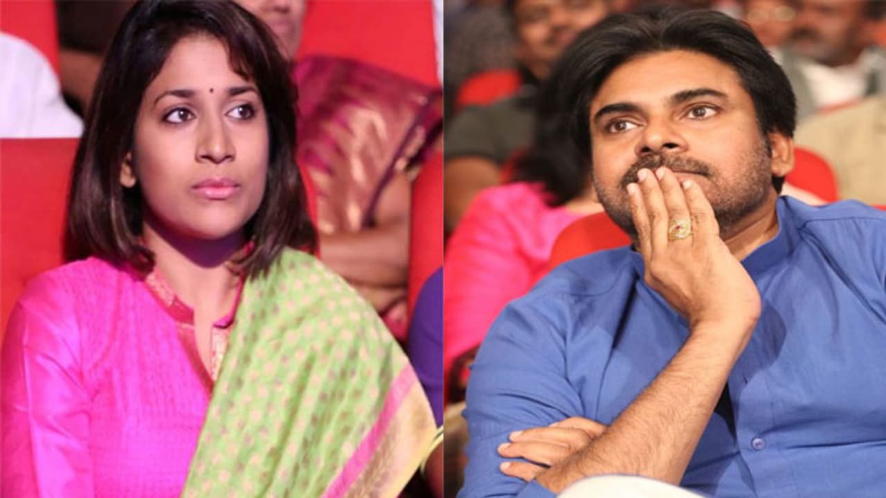 బాబాయ్ వల్లే సగం గొడవలు.. పవన్ పై చిరు కూతురు కామెంట్స్! బాబాయ్ వల్లే సగం గొడవలు.. పవన్ పై చిరు కూతురు కామెంట్స్!