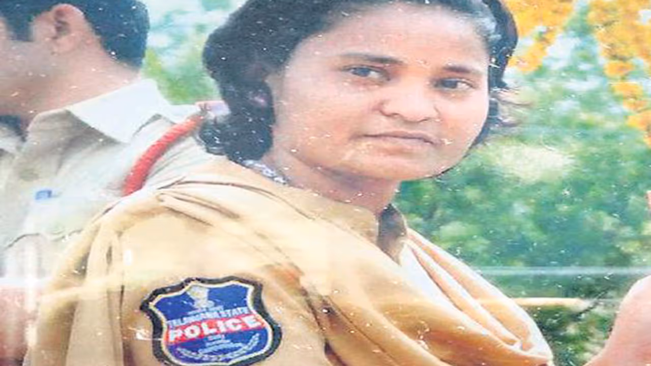 కట్నం వేధింపులకు మహిళా కానిస్టేబుల్ బలి