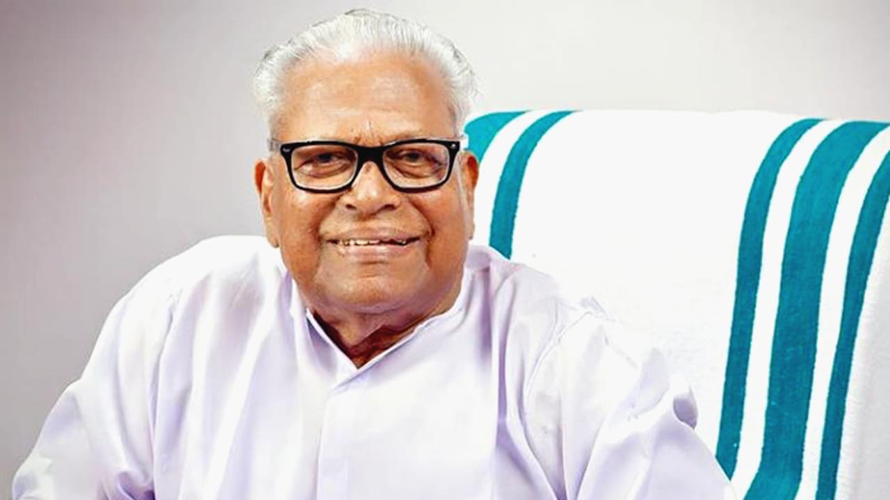 VS Achuthanandan: Kerala MLA PK Sasi accused of sexual harassment will face action based on probe VS Achuthanandan: Kerala MLA PK Sasi accused of sexual harassment will face action based on probe