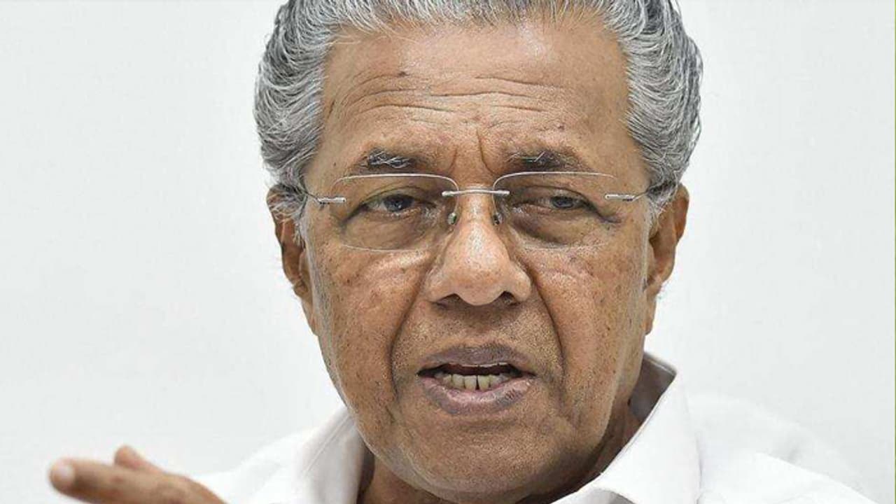 മുഖ്യമന്ത്രി മൂന്ന് ജില്ലകളിലെ പ്രളയബാധിത പ്രദേശങ്ങൾ സന്ദർശിക്കും മുഖ്യമന്ത്രി മൂന്ന് ജില്ലകളിലെ പ്രളയബാധിത പ്രദേശങ്ങൾ സന്ദർശിക്കും