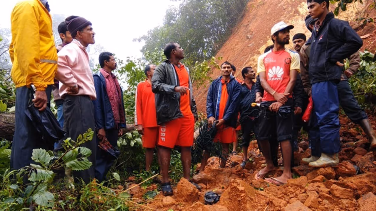ಕೊಡಗು ಸಂತ್ರಸ್ತರ ಹಣ ಇನ್ನೂ ಕೊಡದ ಸಾರಿಗೆ ಸಂಸ್ಥೆ