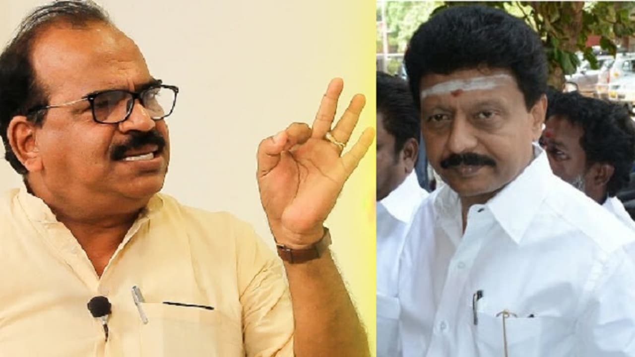 திவாகரனின் கட்சியில் சேரும் நாஞ்சில் சம்பத்!!! இணைப்புவிழா நடத்த பிரம்மாண்ட ஏற்பாடு? திவாகரனின் கட்சியில் சேரும் நாஞ்சில் சம்பத்!!! இணைப்புவிழா நடத்த பிரம்மாண்ட ஏற்பாடு?