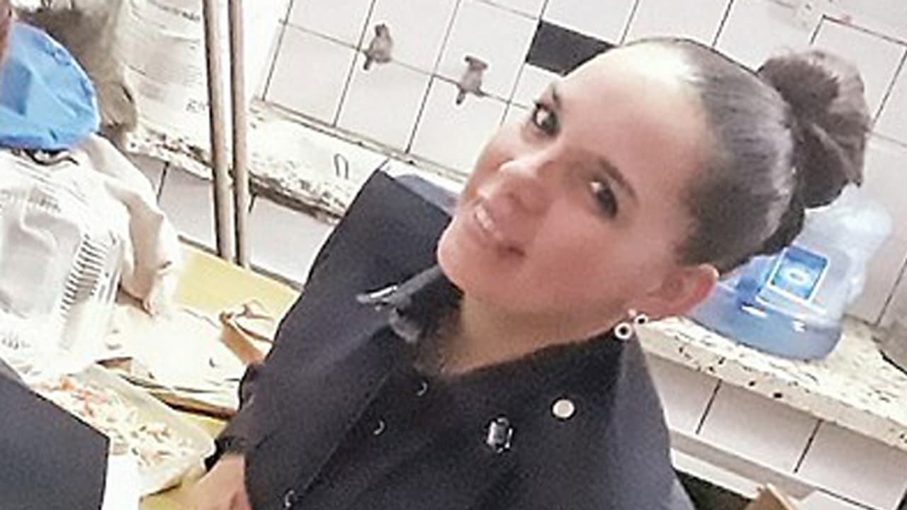 ഈ പൊലീസ് ഉദ്യോ​ഗസ്ഥയാണ് ഇപ്പോഴത്തെ താരം