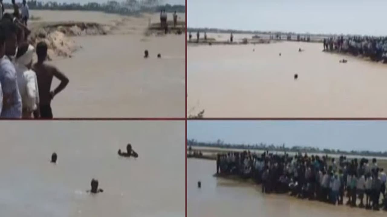 కృష్ణానదిలో నలుగురు విద్యార్థుల గల్లంతు కృష్ణానదిలో నలుగురు విద్యార్థుల గల్లంతు