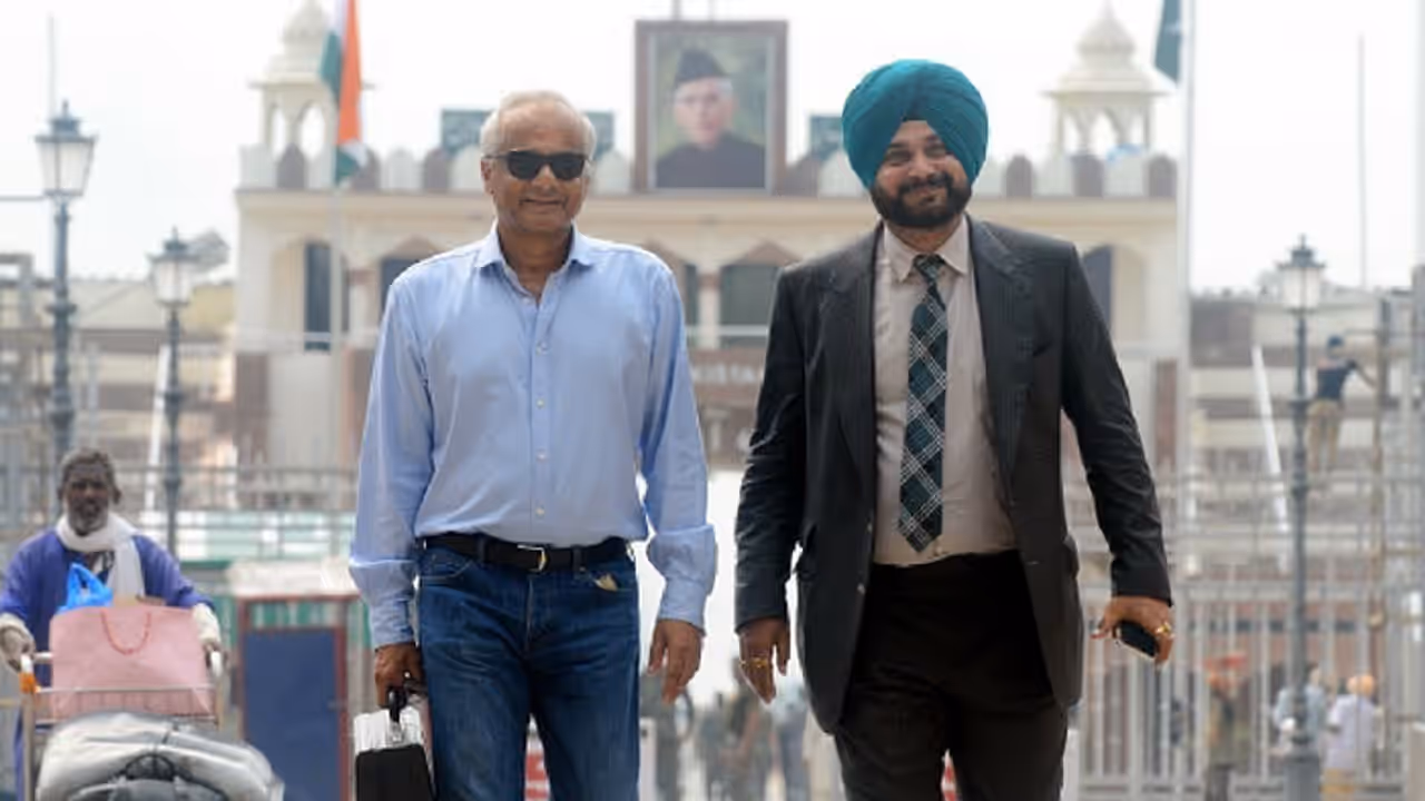 India Pakistan cricket: Navjot Singh Sidhu wants IPL, PSL champions' match