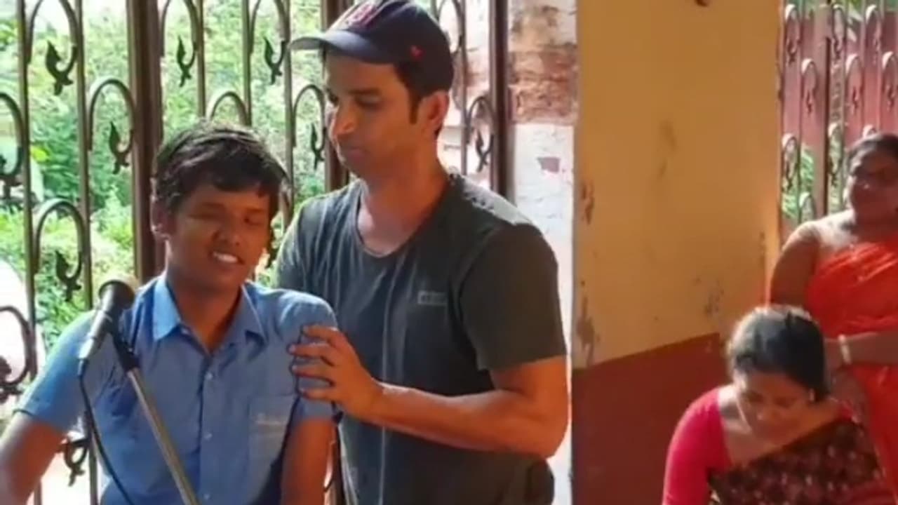 Sushant Singh Rajput fulfils blind kid’s dream during Kizie Aur Manny shoot