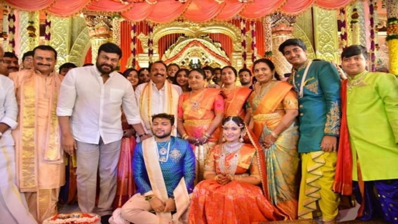 బండ్ల గణేష్ ఇంట్లో పెళ్లి వేడుక.. సినీ ప్రముఖులు హాజరు!