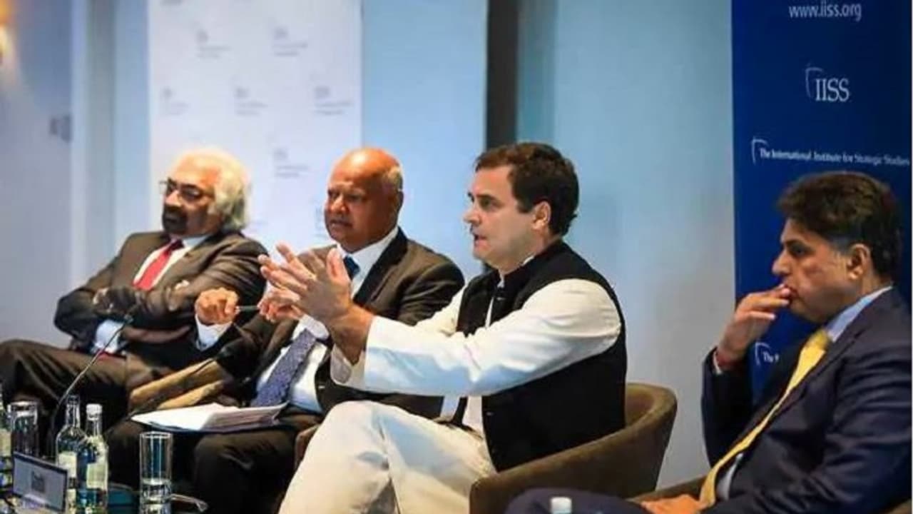 ಡೋಕ್ಲಾಮ್ನಲ್ಲೇ ಇದ್ದಾರೆ ಚೀನಿ ಸೈನಿಕರು: ರಾಹುಲ್! ಡೋಕ್ಲಾಮ್ನಲ್ಲೇ ಇದ್ದಾರೆ ಚೀನಿ ಸೈನಿಕರು: ರಾಹುಲ್!