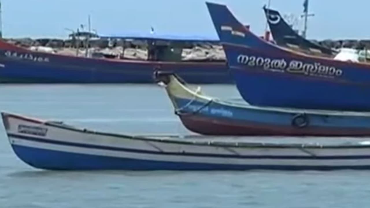 സംസ്ഥാനത്ത് ഈ മാസം 9 മുതല്‍ ട്രോളിംഗ് നിരോധനം; നിരോധനം 52 ദിവസത്തേയ്ക്ക്