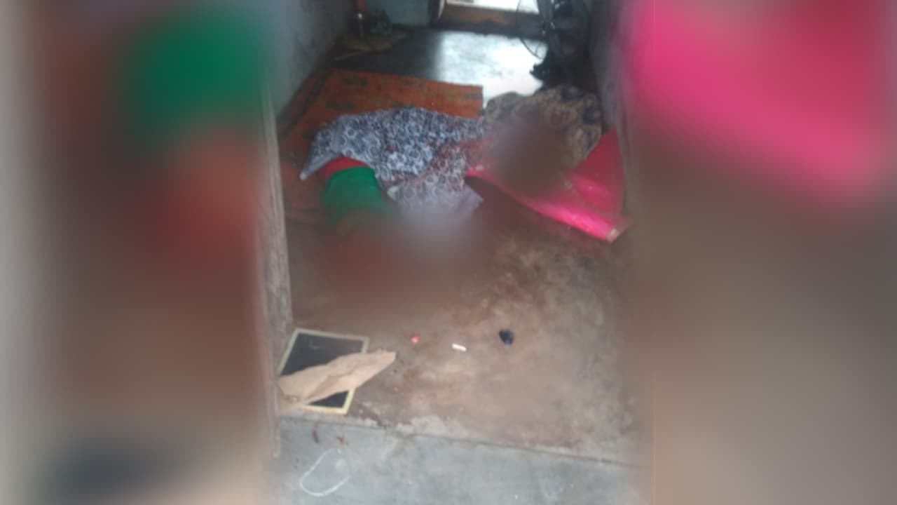 భార్యపై కోపంతో మూడేళ్ల కూతురిని....