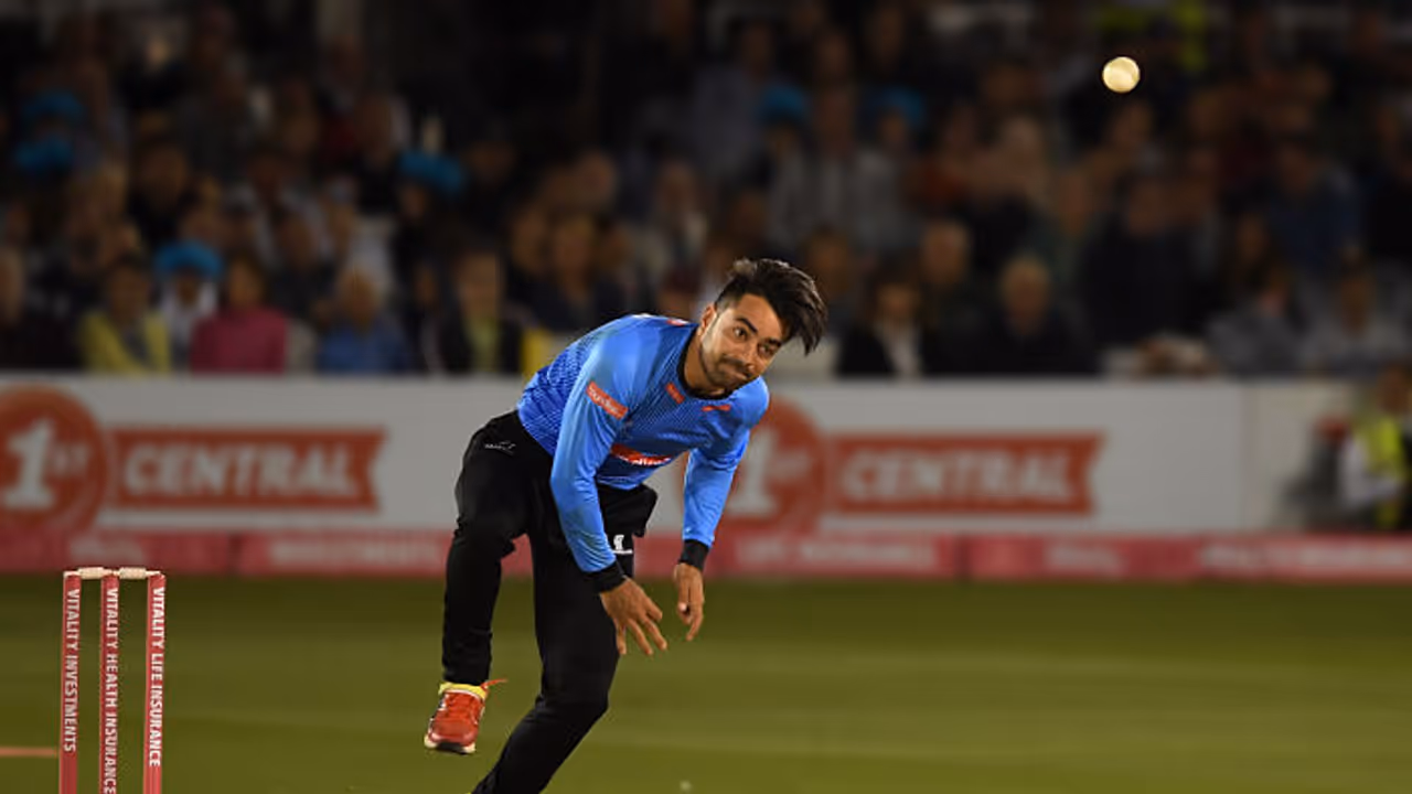 Virat Kohli challenges Rashid Khan for quirky catches, Afghan captain readily accepts Virat Kohli challenges Rashid Khan for quirky catches, Afghan captain readily accepts
